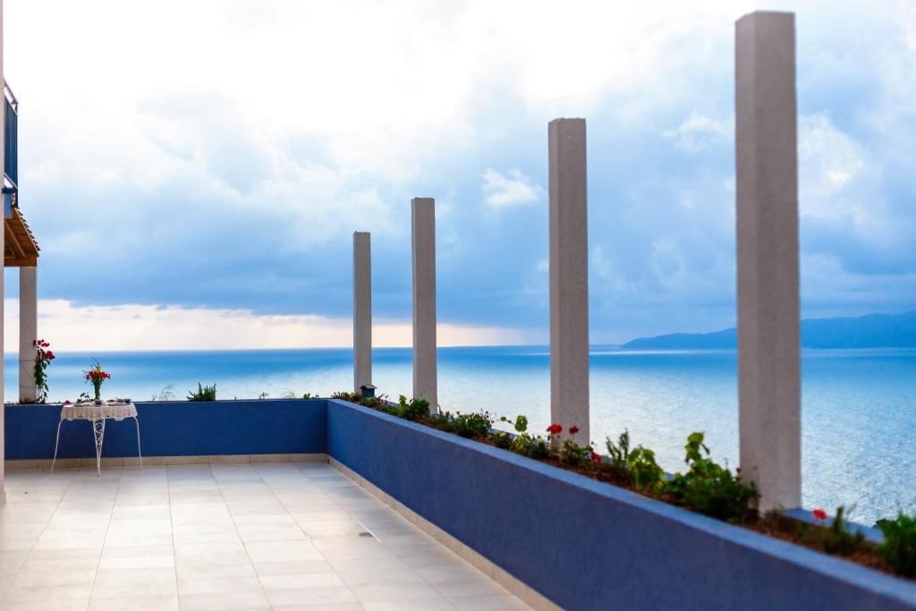 Апартаменты Blue Mediterranean Apartments Свети-Стефан