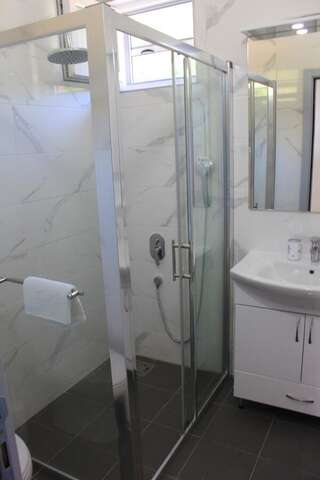 Апартаменты Blue Mediterranean Apartments Свети-Стефан Апартаменты в пентхаусе-23