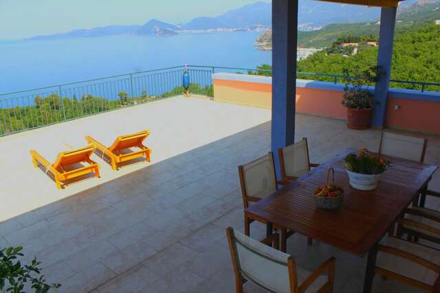 Апартаменты Blue Mediterranean Apartments Свети-Стефан-12